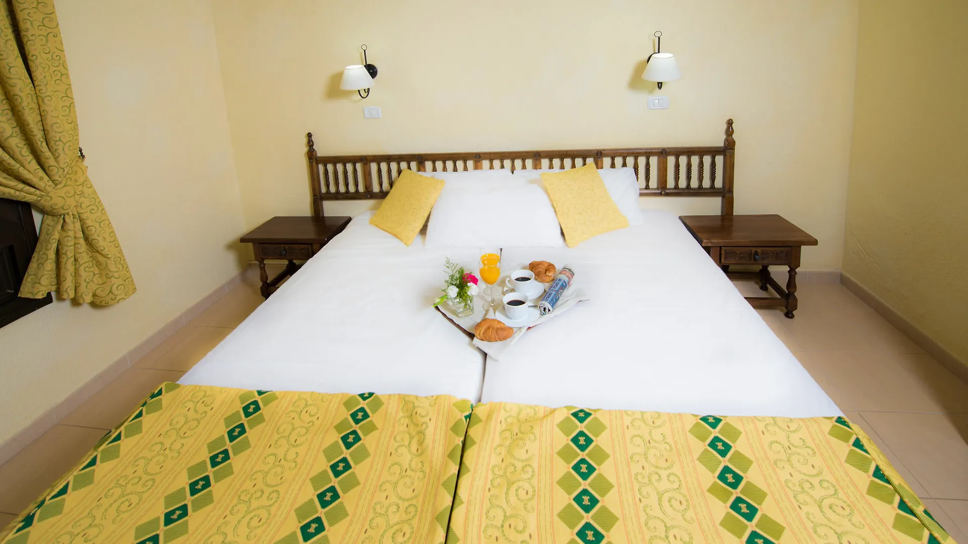 Aparthotel Ona Las Rosas Puerto de Santiago