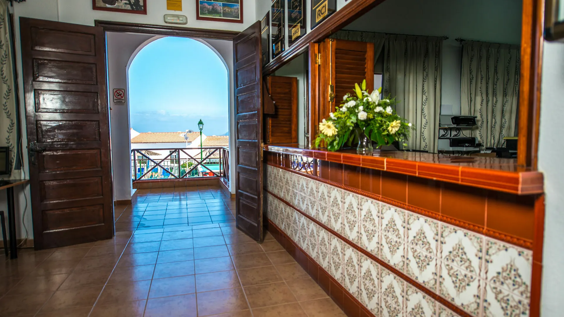 *** Aparthotel Ona Las Rosas Puerto de Santiago  Spagna